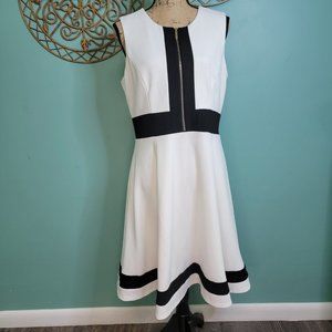 CALVIN KLEIN White an Black Midi Dress